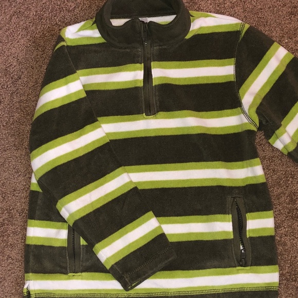 Fleece pull over. - Picture 2 of 3